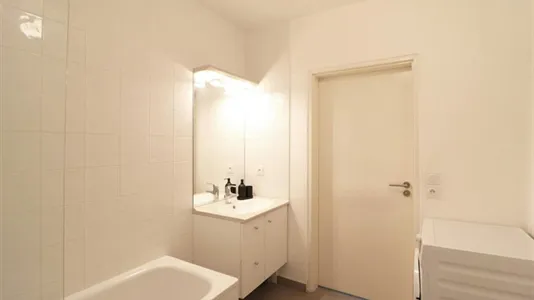 Rooms in Paris 19ème arrondissement - photo 6