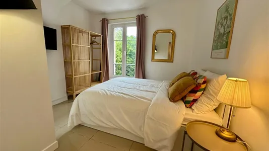 Apartments in Paris 15ème arrondissement - photo 10