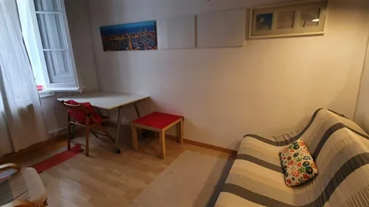Rooms in Barcelona Ciutat Vella - photo 10