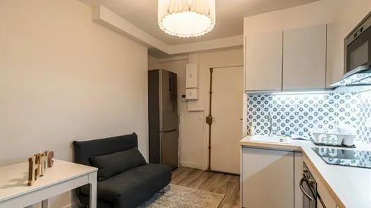 Apartments in Paris 10ème arrondissement - photo 9