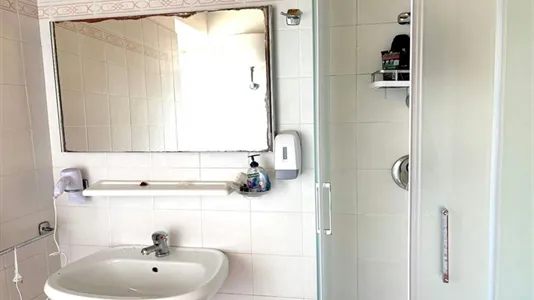 Rooms in Roma Municipio XI – Arvalia/Portuense - photo 5