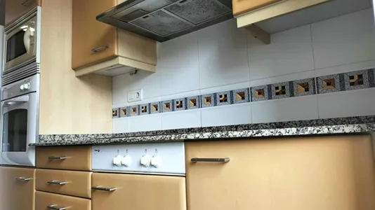 Rooms in Valencia Algirós - photo 8