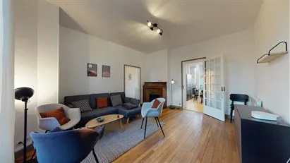 Room for rent in L'Haÿ-les-Roses, Île-de-France