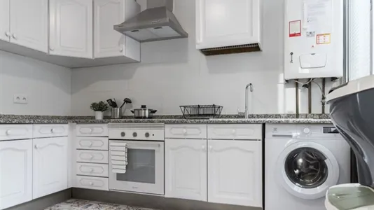 Rooms in Madrid Centro - photo 10