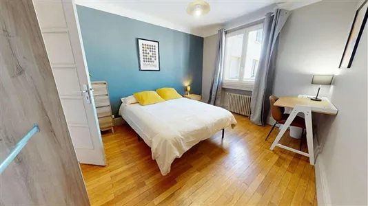 Rooms in Lyon - photo 2