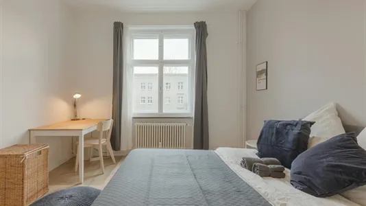 Rooms in Berlin Friedrichshain-Kreuzberg - photo 4