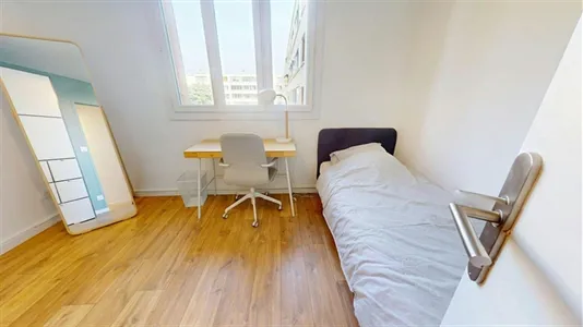 Rooms in Lyon - photo 2