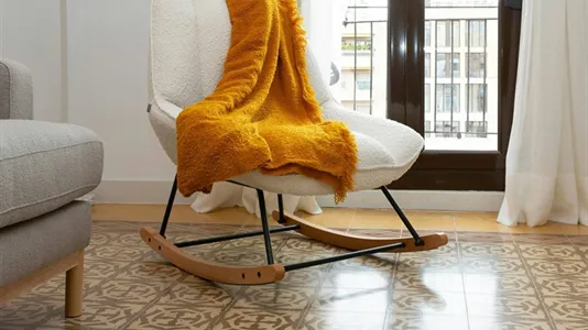 Apartments in Barcelona Eixample - photo 4