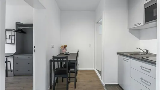 Rooms in Berlin Neukölln - photo 6