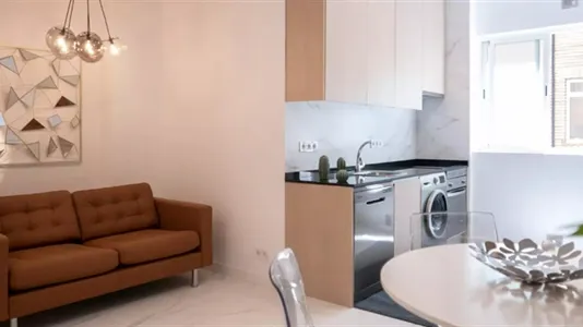 Rooms in Madrid Chamberí - photo 5