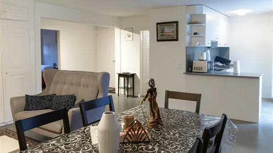 Apartments in Zürich District 3 - Wiedikon - photo 1