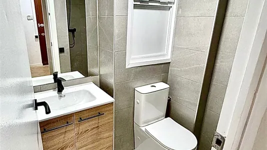 Rooms in Barcelona Sant Martí - photo 7