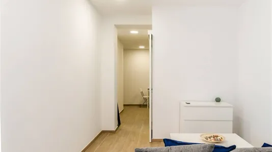 Apartments in Barcelona Sants-Montjuïc - photo 4