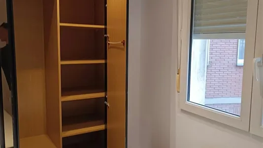 Rooms in Burgos - photo 3