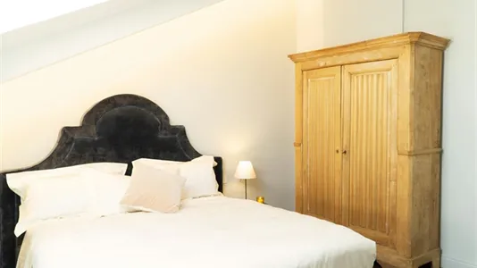 Apartments in Turin - photo 4