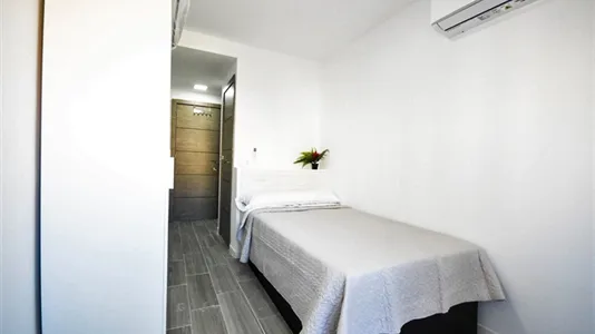 Rooms in Valencia Algirós - photo 10