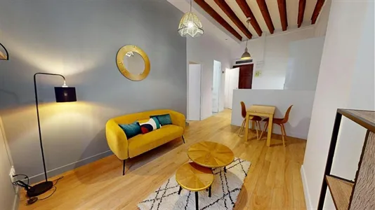 Apartments in Lyon - photo 7