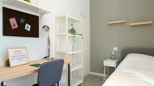 Rooms in Milano Zona 6 - Barona, Lorenteggio - photo 4