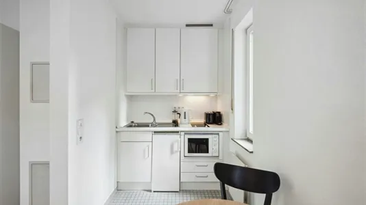 Apartments in Frankfurt Innenstadt II - photo 4