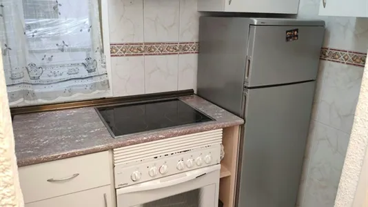 Rooms in Madrid Puente de Vallecas - photo 9