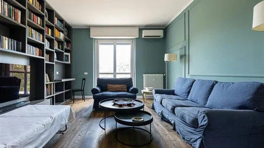 Apartments in Milano Zona 8 - Fiera, Gallaratese, Quarto Oggiaro - photo 7