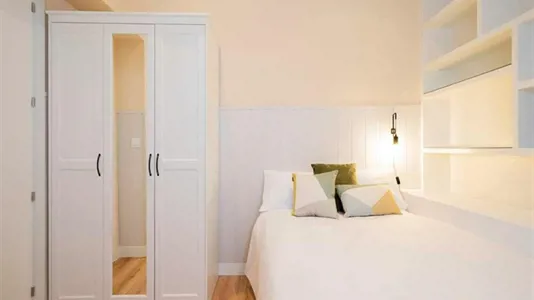 Rooms in Madrid Salamanca - photo 1