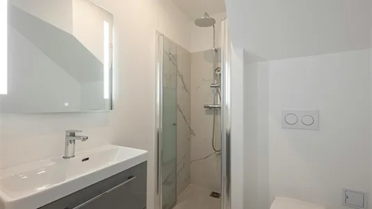 Apartments in Paris 18ème arrondissement - Montmartre - photo 4