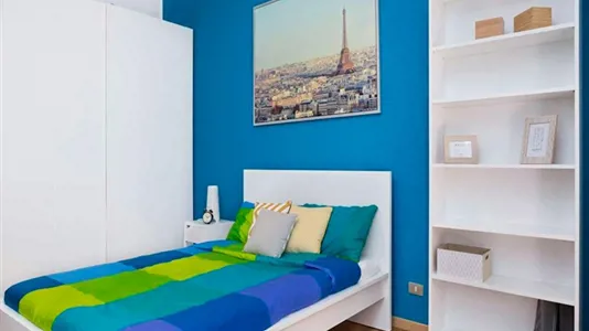 Rooms in Milano Zona 8 - Fiera, Gallaratese, Quarto Oggiaro - photo 3