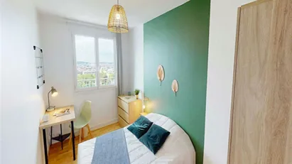 Room for rent in Nanterre, Île-de-France