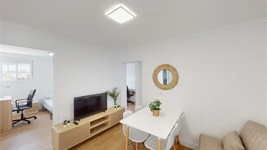 Rooms in Jerez de la Frontera - photo 4