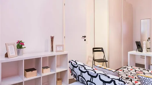 Rooms in Milano Zona 1 - Centro storico - photo 4