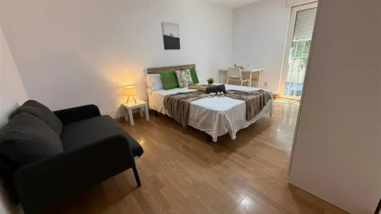 Rooms in Madrid Chamberí - photo 4