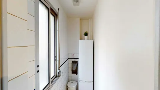 Rooms in Lyon - photo 9