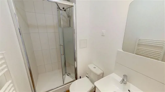 Rooms in Nanterre - photo 3