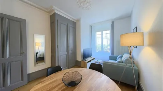 Apartments in Geneva EAUX-VIVES - photo 5