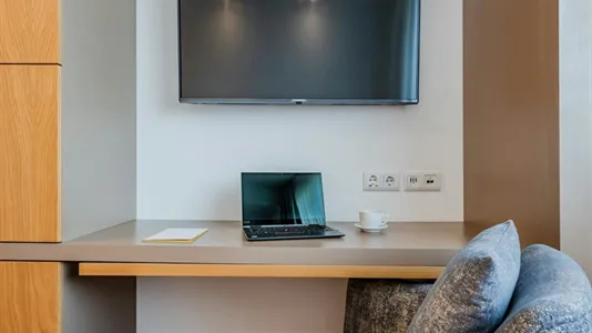 Apartments in Berlin Charlottenburg-Wilmersdorf - photo 7