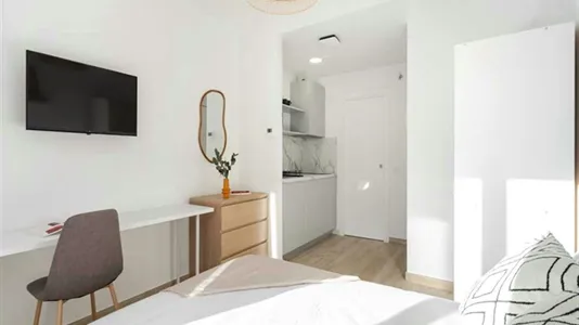 Rooms in Madrid Fuencarral-El Pardo - photo 5