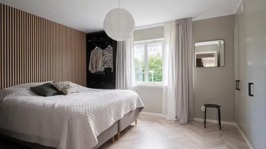 Apartments in Huddinge - photo 3