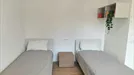 Room for rent, Padua, Veneto, &lt;span class=&quot;blurred street&quot; onclick=&quot;ProcessAdRequest(11572411)&quot;&gt;&lt;span class=&quot;hint&quot;&gt;See streetname&lt;/span&gt;[xxxxxxxxxxxxx]&lt;/span&gt;