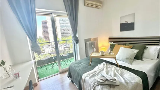 Rooms in Madrid Centro - photo 2