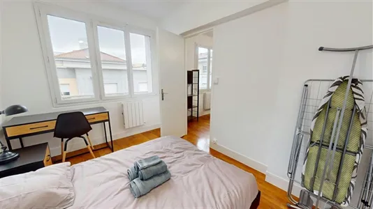 Rooms in Lyon - photo 4
