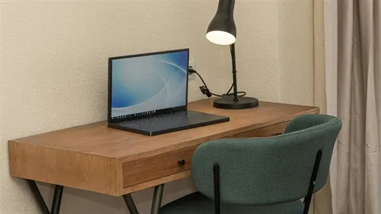 Rooms in Valencia Algirós - photo 4