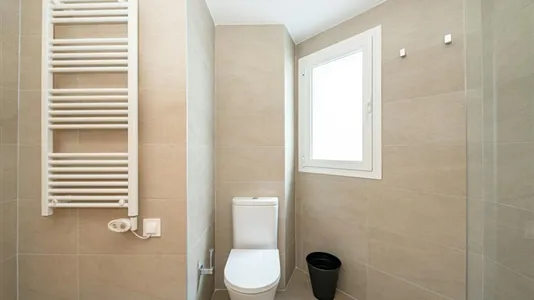 Rooms in Madrid Chamartín - photo 7