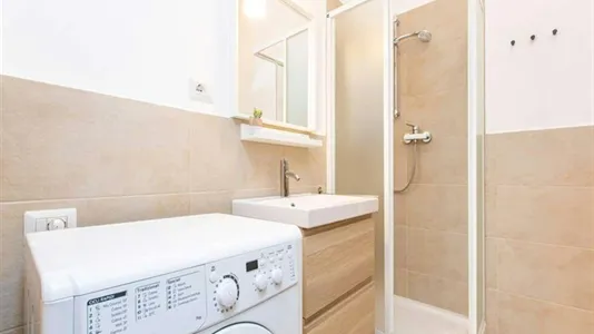 Rooms in Milano Zona 2 - Stazione Centrale, Gorla, Turro, Greco, Crescenzago - photo 9