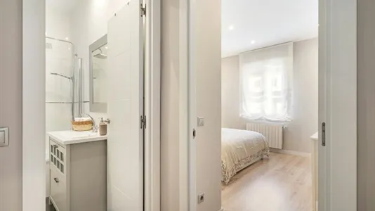 Houses in Madrid Chamartín - photo 9