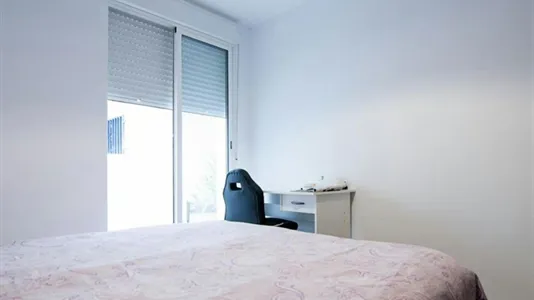 Rooms in Valencia La Zaidía - photo 2