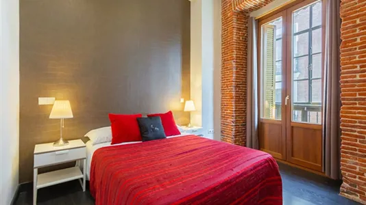 Apartments in Madrid Centro - photo 2