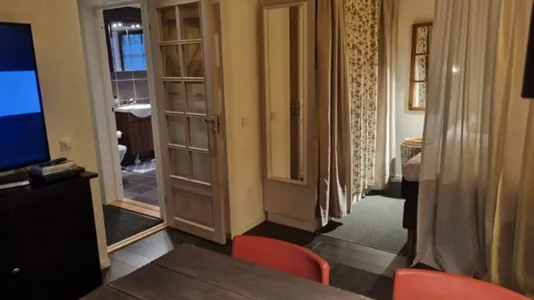 Houses in Mark - photo 10