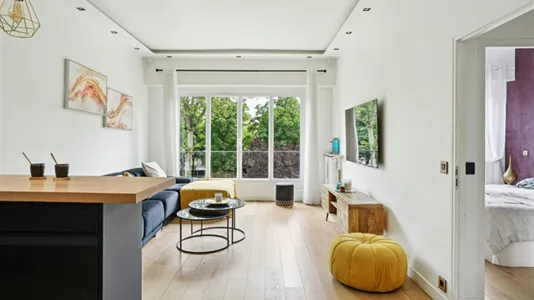 Apartments in Nanterre - photo 4