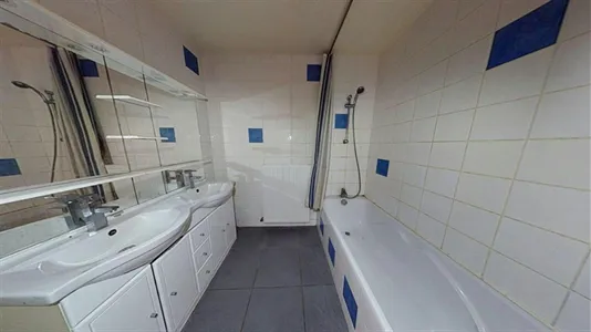 Apartments in Saint-Étienne - photo 10